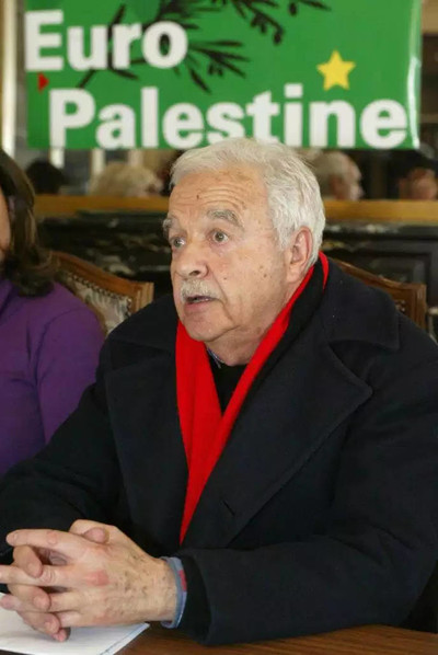 Maurice Rajsfus en 2004. Le survivant de la Shoah avait brièvement figuré sur une liste Euro-Palestine aux élections européennes, avant de s’en retirer. MEHDI FEDOUACH / AFP