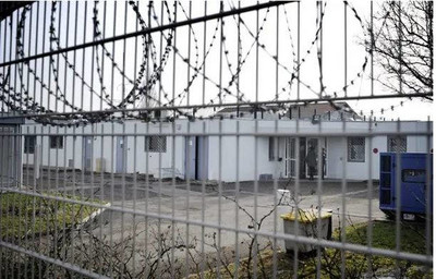 Le centre de rétention de Lyon. (archives) — JEFF PACHOUD / AFP