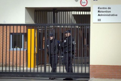Un centre de rétention administrative. Photo Joël Saget. AFP